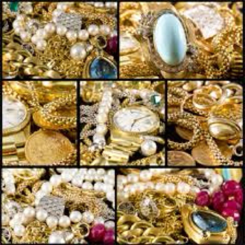 Huge 2 LB Vintage 2 Now Jewelry Lot- MYSTERY BOX~ Gold Silver Rhinestone Pearls
